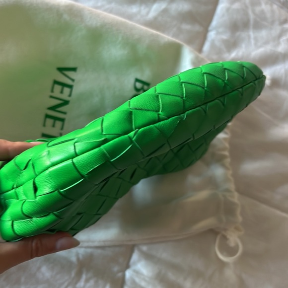 Like New Auth Bottega Veneta Jodie Mini Knotted Intrecciato Leather Tote Bag - Picture 8 of 11